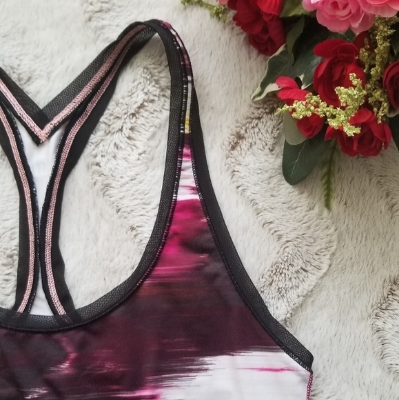 Lululemon Black Mesh Pink Warm Colors Paintbrush - Picture 4 of 8